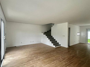 Sobrado Novo Loteamento Reserva Assun��o - Laranjal